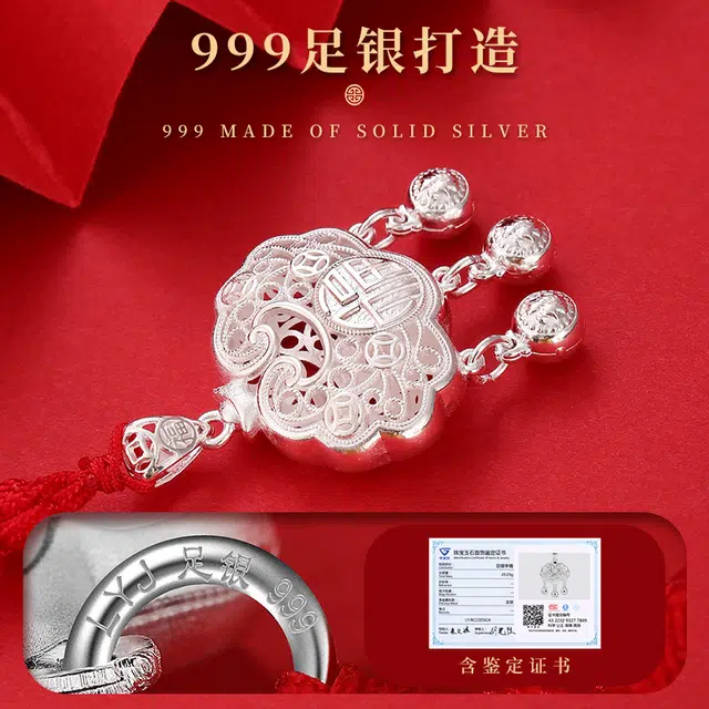 999