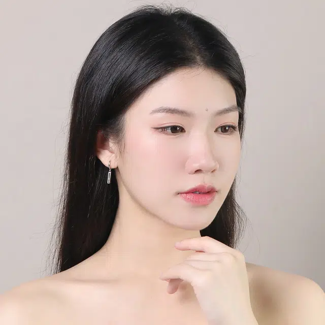 s925