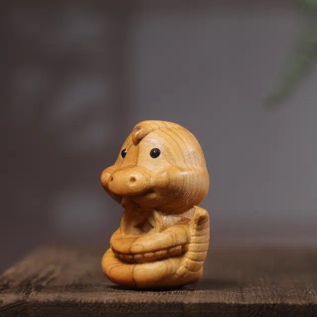 物㯖 新中式国潮高级轻奢随身盘玩文玩居家茶宠车摆件万事顺遂吉祥如意八方来财平安#好运 崖柏 手把件 男女同款情侣款