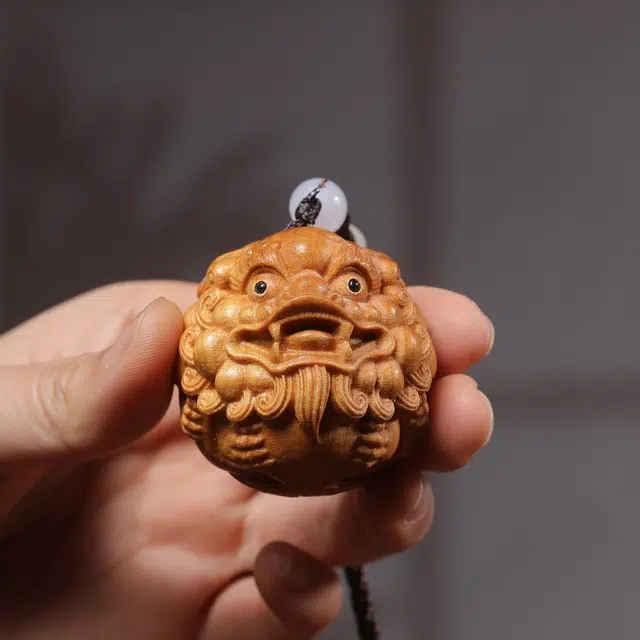 物㯖 太行陈化时来转转把玩镂空工艺解压小摆件招财纳福 创意复古中式工艺实木质工艺品办公书桌装饰品 崖柏 把件 男女同款情侣款