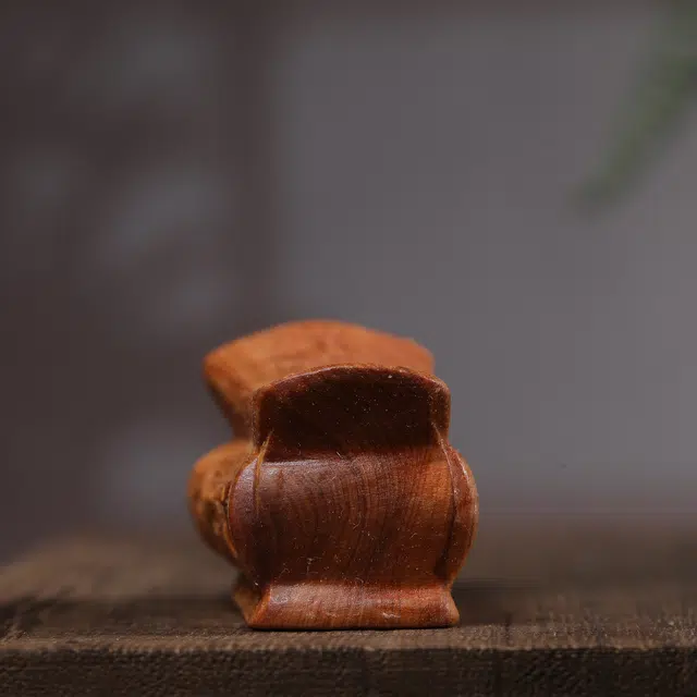 物㯖 新中式国潮复古文艺风轻奢高级感茶宠居家摆件原木精雕文玩#好运招财 太行陈化时来转转把玩 崖柏 把件 男女同款情侣款