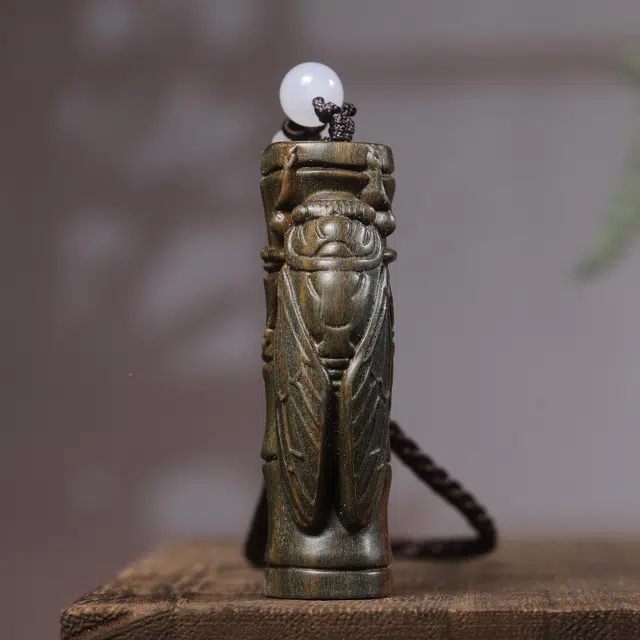 物㯖 新中式国潮复古文艺风轻奢高级随身携带茶宠盘玩文玩【竹节鸣蝉】招财纳福财源广进万事如意 #好运 檀木 把件 男女同款情侣款