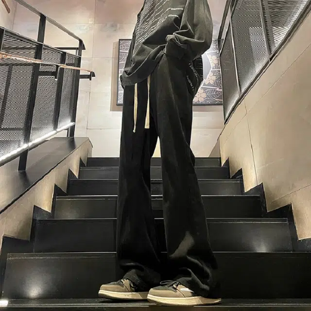 PAINT STAIN vibe