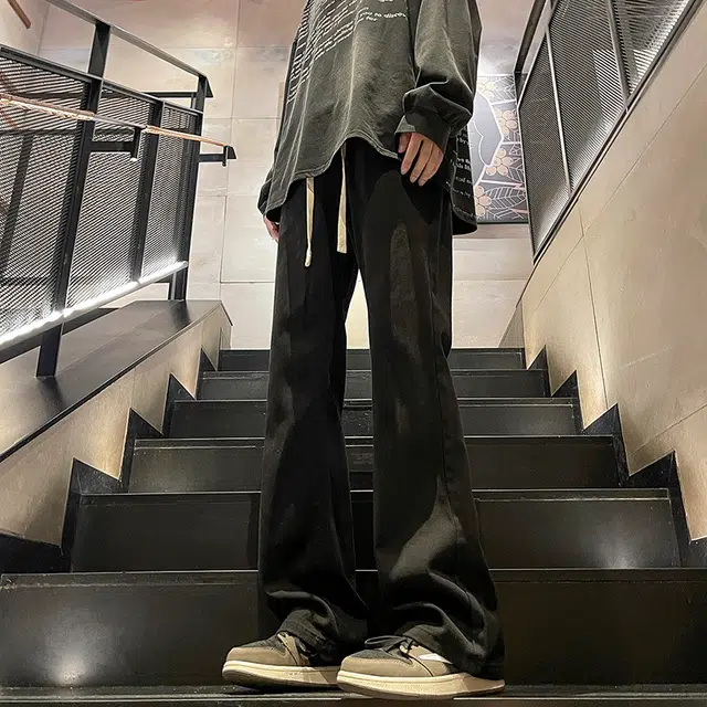 PAINT STAIN vibe