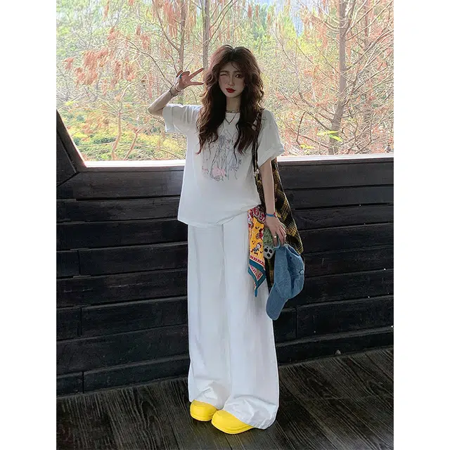 水中花 宽松高腰垂感阔腿裤搭配时尚短袖休闲套装 女款 白色