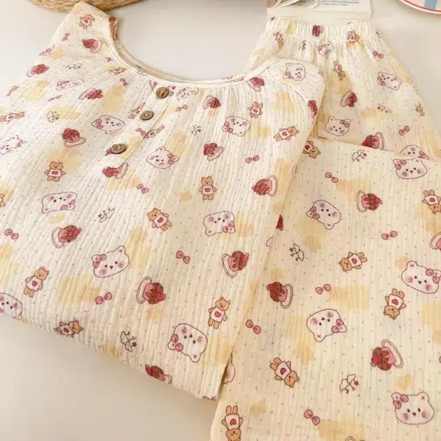 夏芬妍 简约甜美风蛋糕猫咪棉纱圆领家居服亲肤休闲舒适长袖长裤可外穿春秋款睡衣套装 女款 奶黄色