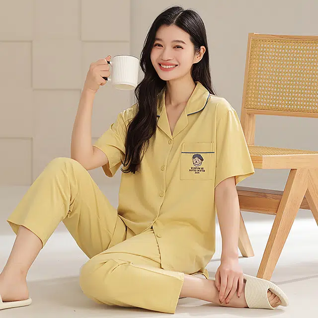 夏芬妍 时尚柔软亲肤戴帽小熊翻领开衫家居服简约休闲舒适短袖长裤可外穿睡衣套装 女款 杏黄色