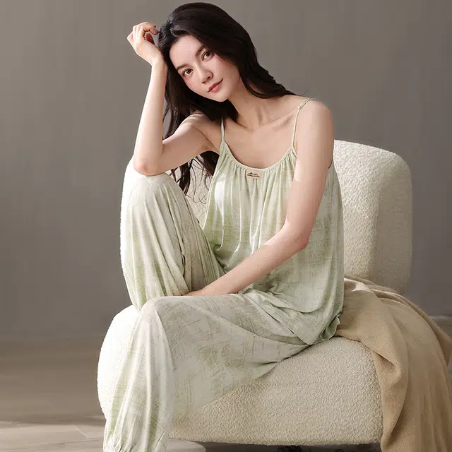 夏芬妍 柔软舒适透气亲肤带胸垫家居服休闲时尚可外穿睡衣套装 女款 绿色