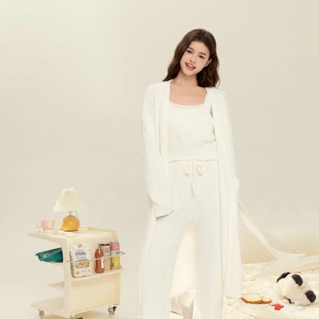 夏芬妍 简约时尚亲肤吊带浴袍三件套家居服保暖舒适休闲可外穿长袖长裤睡衣套装 女款 白色