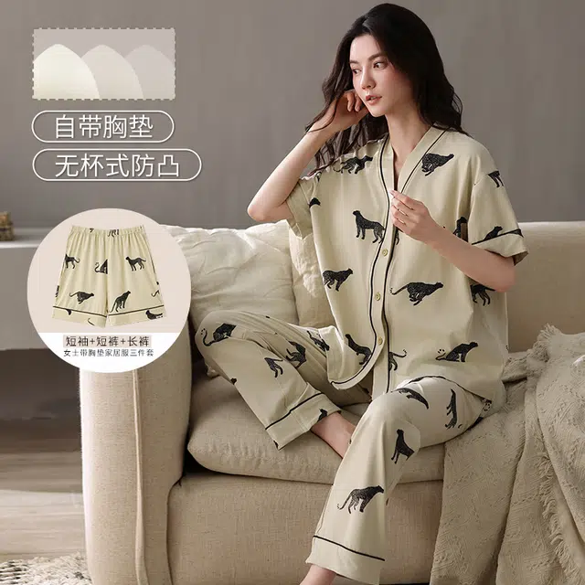夏芬妍 时尚简约亲肤黑豹满印纯棉带胸垫开衫家居服舒适休闲短袖和服三件套可外穿睡衣套装 女款 绿色