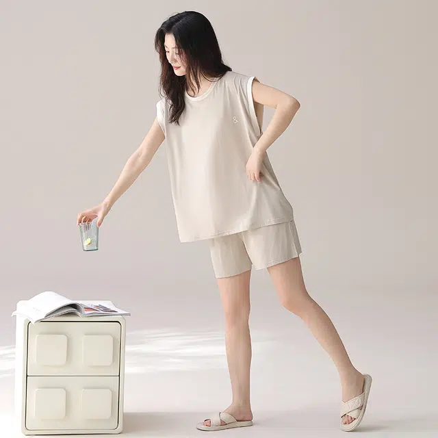 夏芬妍 柔软亲肤透气莫代尔圆领家居服舒适休闲凉感简约背心短裤可外穿夏季睡衣套装 女款