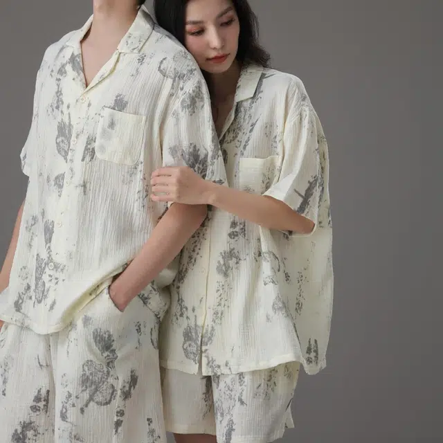 夏芬妍 简约轻盈柔软舒适水墨晕染翻领婴儿棉双层纱家居服休闲亲肤宽松短袖短裤可外穿睡衣套装 男女同款