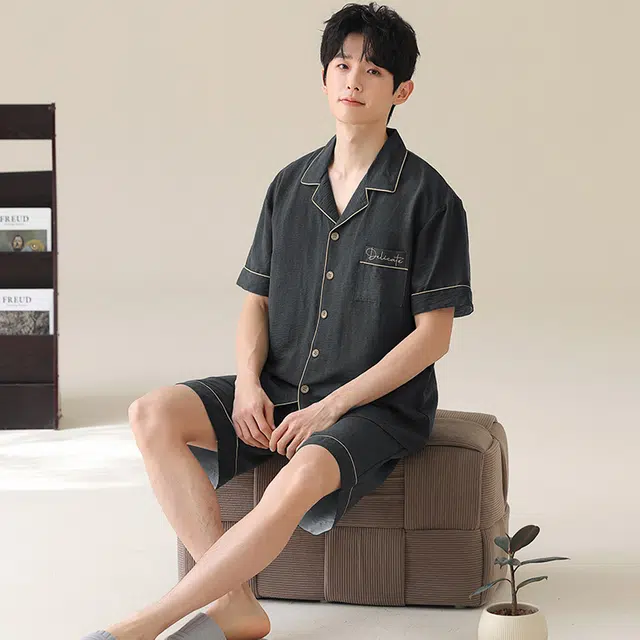夏芬妍 简约舒适柔软纯色云朵棉翻领开衫家居服亲肤休闲短袖短裤时尚可外穿睡衣套装 男款 深灰色