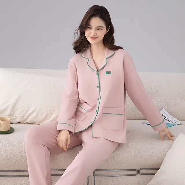夏芬妍 简约优雅舒适撞色贴袋翻领带胸垫开衫家居服休闲宽松亲肤长袖长裤可外穿睡衣套装 女款 雾粉色