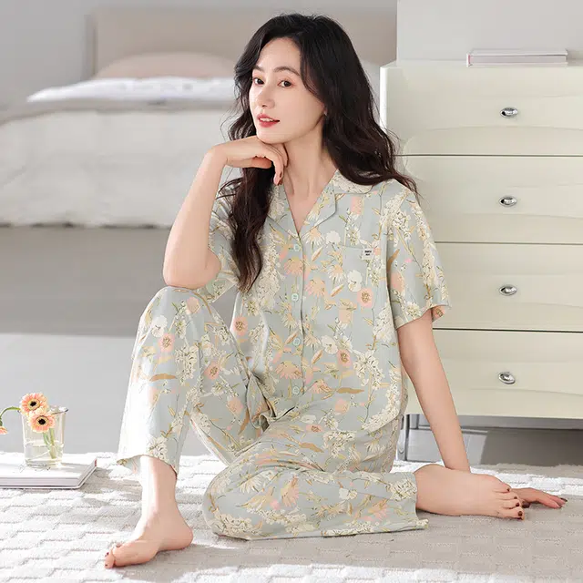 夏芬妍 简约柔软舒适花卉满印翻领短袖上衣家居服亲肤休闲可外穿长裤睡衣套装 女款 灰绿色