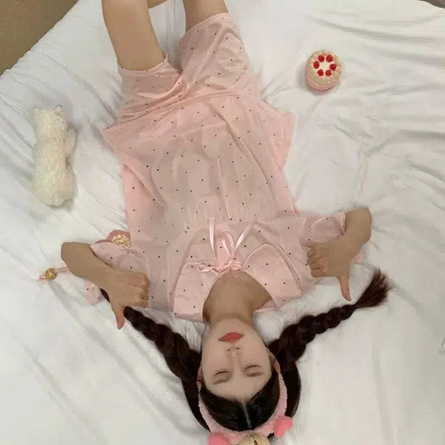 夏芬妍 甜美波点舒适亲肤凉感短袖三分裤休闲可外穿家居服睡衣套装 女款