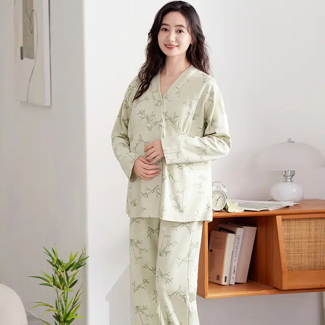 夏芬妍 舒适亲肤竹子满印带胸垫家居服休闲宽松长袖长裤可外穿产前产后月子服睡衣套装 女款 绿色