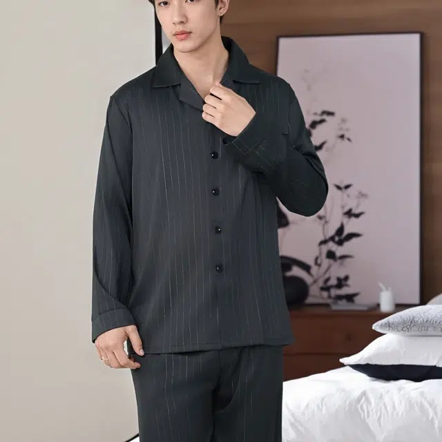 夏芬妍 时尚高级感条纹冰丝翻领家居服简约休闲舒适亲肤宽松长袖长裤可外穿睡衣套装 男款 黑色