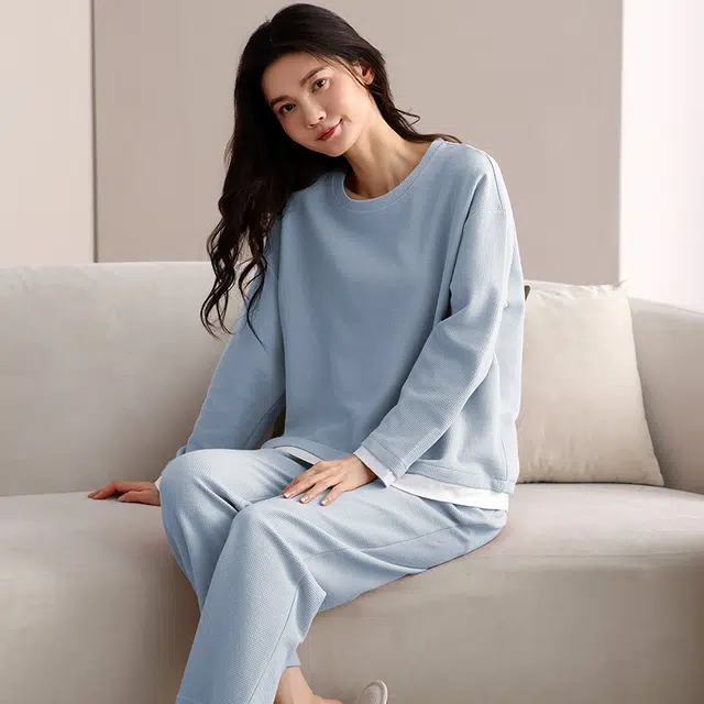 夏芬妍 时尚简约亲肤拼接色纯棉华夫格圆领套头家居服舒适休闲长袖长裤可外穿春秋款睡衣套装 女款 蓝色