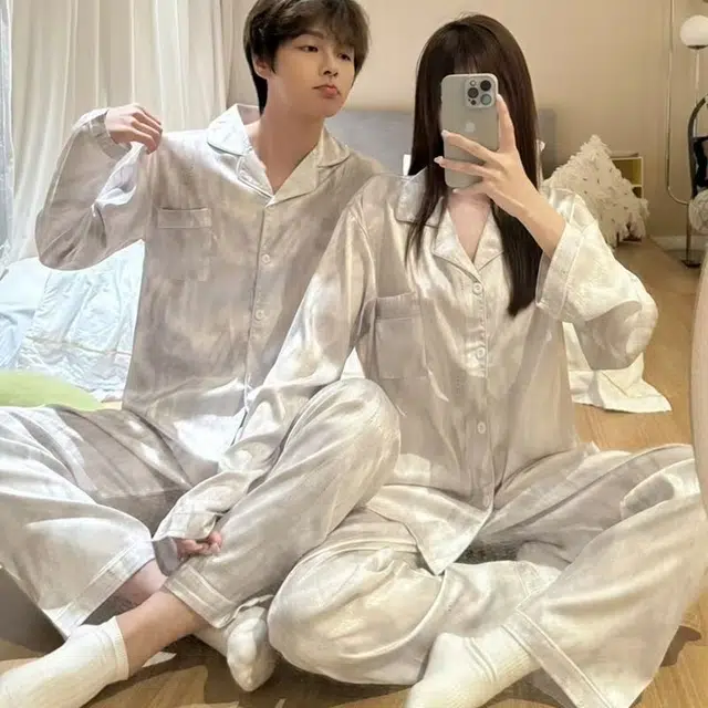 夏芬妍 简约舒适高级感气质流光冰丝翻领家居服亲肤宽松休闲长袖长裤可外穿睡衣套装 男女同款