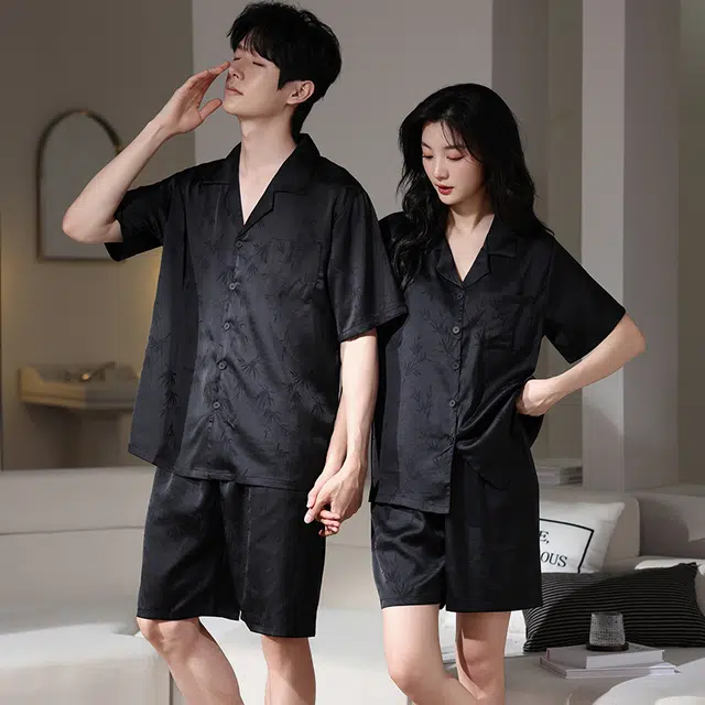 夏芬妍 简约高级感舒适凉感提花缎面冰雪丝翻领家居服亲肤休闲短袖短裤时尚可外穿夏季薄款睡衣套装 男女同款 黑色