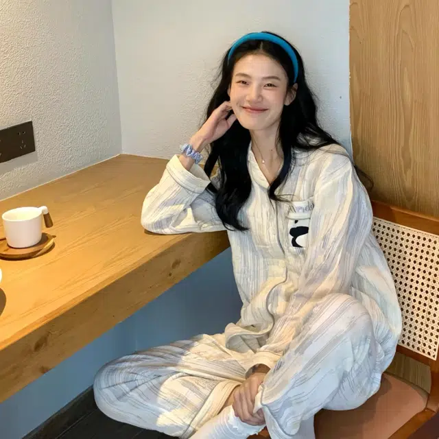 夏芬妍 柔软舒适条纹熊猫云朵棉开衫家居服亲肤休闲长袖长裤可外穿春秋款睡衣套装 女款 杏色