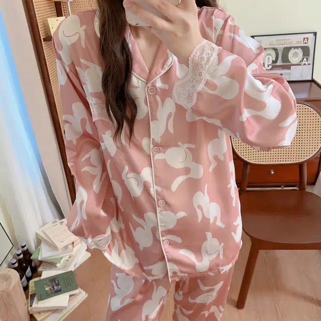 夏芬妍 甜美休闲舒适兔子缎面冰丝家居服柔软亲肤宽松长袖长裤可外穿睡衣套装 女款 粉色