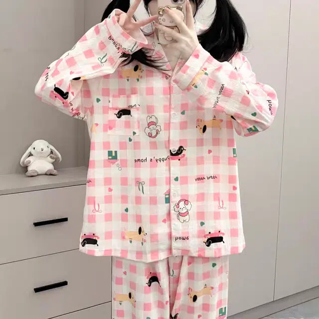 夏芬妍 柔软舒适格子卡通萌狗云朵棉翻领开衫亲肤休闲长袖长裤时尚可外穿家居服睡衣套装 女款 粉色