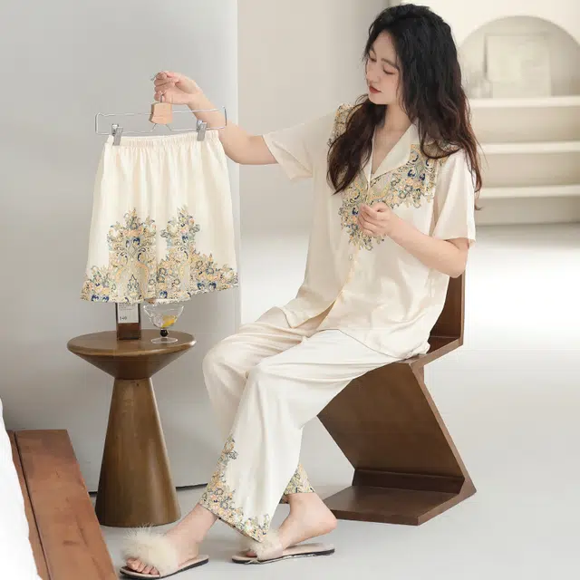 夏芬妍 简约舒适高级感宫廷风翻领家居服亲肤宽松休闲短袖短裤长裤三件套可外穿睡衣套装 女款 杏色