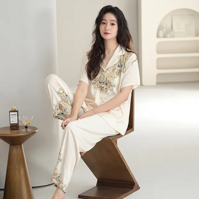夏芬妍 简约舒适高级感宫廷风翻领家居服亲肤宽松休闲短袖短裤长裤三件套可外穿睡衣套装 女款 杏色