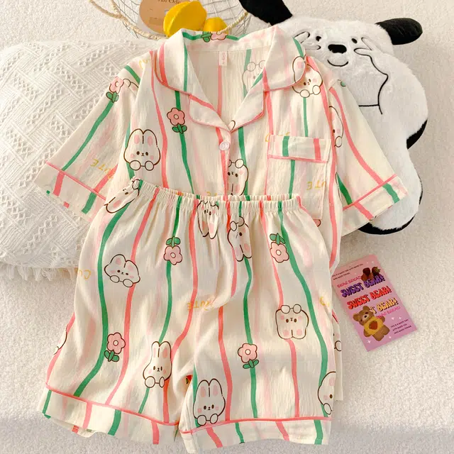 夏芬妍 柔软舒适条纹花朵萌兔云朵棉翻领开衫家居服亲肤休闲短袖短裤可外穿睡衣套装 女款 杏色