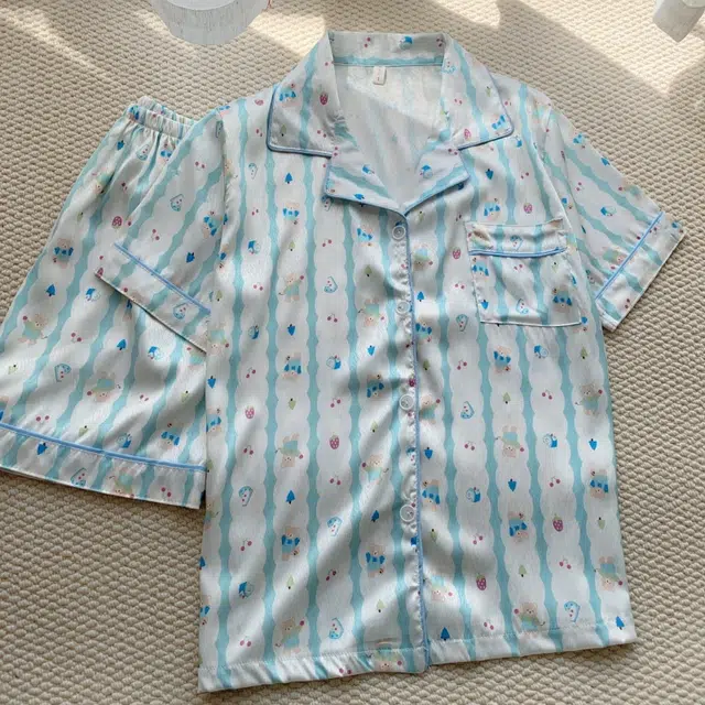 夏芬妍 可爱舒适卡通条纹小熊冰丝翻领家居服亲肤休闲短袖短裤时尚可外穿睡衣套装 女款 蓝色