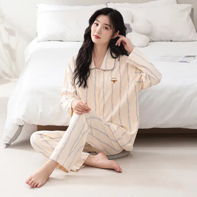 夏芬妍 舒适柔软小兔条纹翻领带胸垫纯棉开衫家居服保暖亲肤大码长袖长裤可外穿睡衣礼盒 女款 杏色