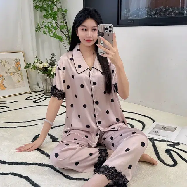 夏芬妍 甜美休闲高级感波点蕾丝冰丝翻领家居服舒适亲肤宽松短袖三件套可外穿睡衣套装 女款 粉色