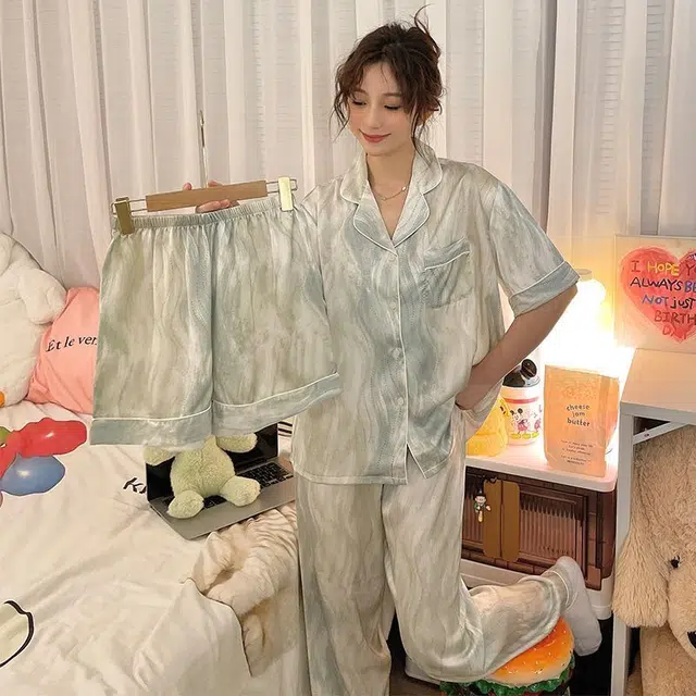 夏芬妍 裸感丝滑舒适柔软流光翻领冰丝短袖三件套简约可外穿家居服睡衣套装 女款 绿色