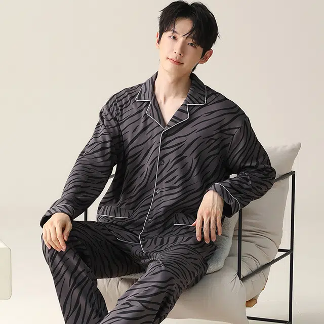 夏芬妍 柔软舒适不规则条纹翻领开衫休闲家居服保暖亲肤可外穿长袖长裤睡衣礼盒 男款 深灰色