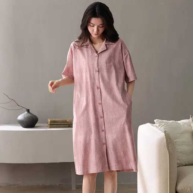 夏芬妍 简约亲肤开衫舒适休闲翻领时尚短袖睡裙 女款 粉色