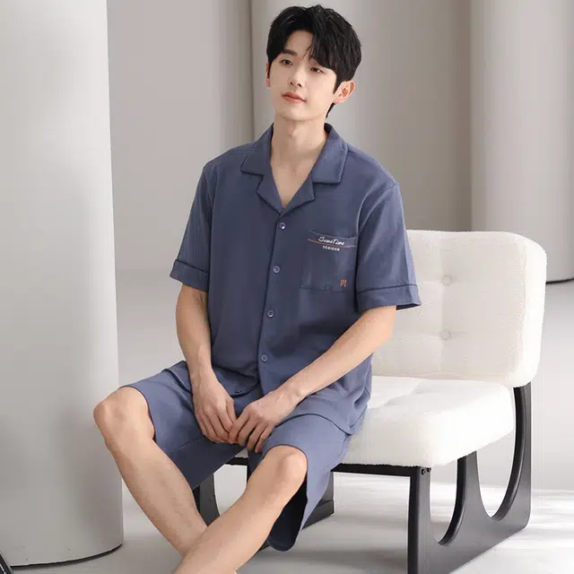 夏芬妍 简约舒适纯色纯棉翻领家居服亲肤宽松休闲短袖短裤长裤三件套时尚可外穿睡衣套装 男款 黛蓝色
