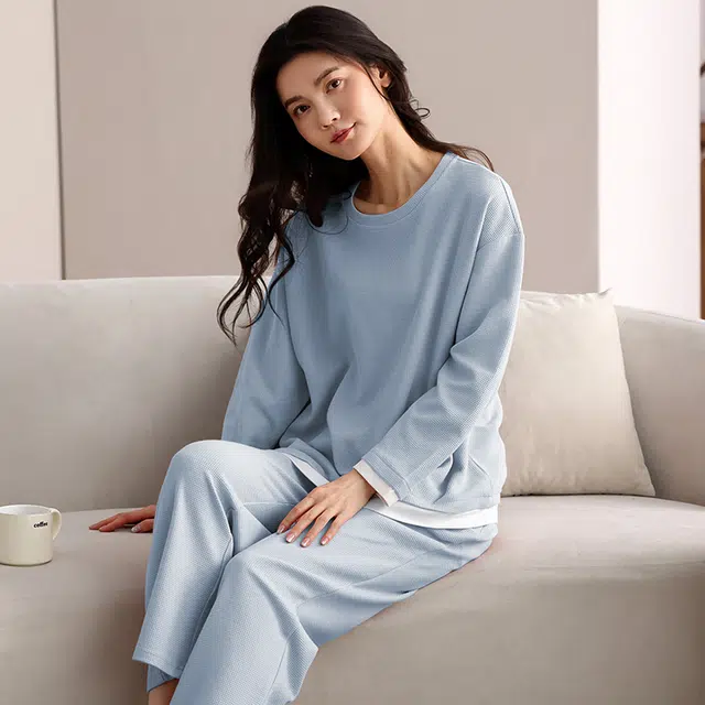 夏芬妍 时尚简约亲肤拼接色纯棉华夫格圆领套头家居服舒适休闲长袖长裤可外穿春秋款睡衣套装 女款 蓝色