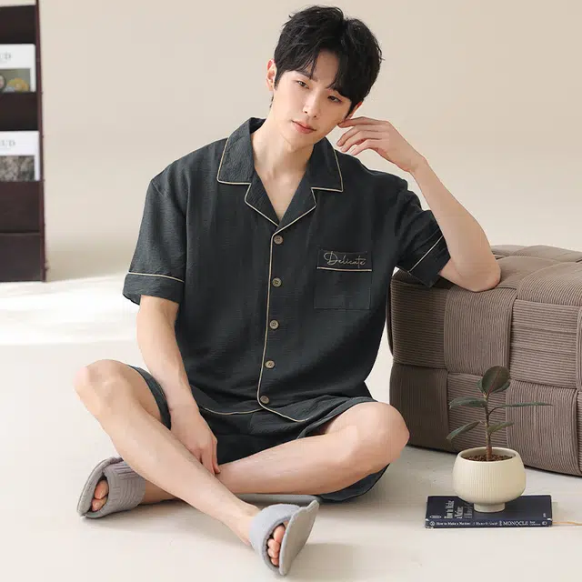夏芬妍 简约舒适柔软纯色云朵棉翻领开衫家居服亲肤休闲短袖短裤时尚可外穿睡衣套装 男款 深灰色