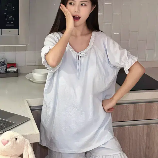 夏芬妍  甜美可爱少女粉蕾丝木耳边圆领短袖短裤家居服舒适柔软休闲带胸垫可外穿睡衣套装 女款