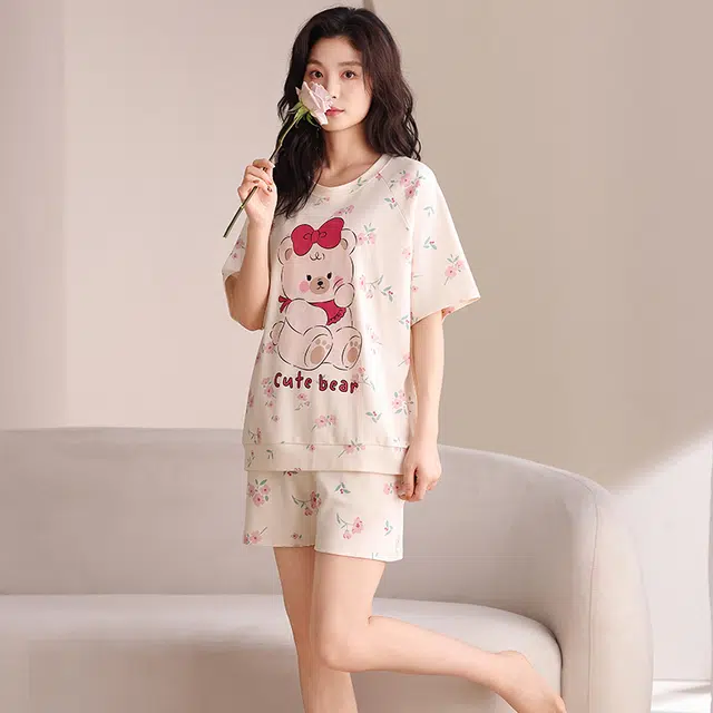 夏芬妍 简约休闲碎花小熊舒适亲肤宽松短袖短裤时尚圆领可外穿家居服睡衣套装 女款 杏色