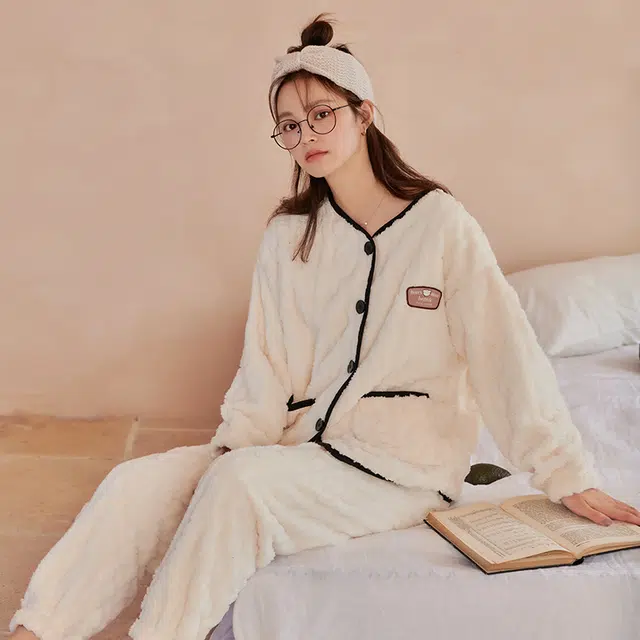 夏芬妍 休闲舒适宽松时尚贴袋开衫家居服加绒加厚保暖蓄温长袖长裤可外穿秋冬款睡衣套装 女款 杏色