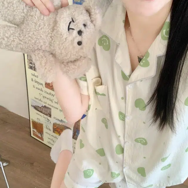 夏芬妍 柔软舒适爱心笑脸云朵棉翻领开衫家居服亲肤休闲短袖短裤时尚可外穿睡衣套装 女款 杏色