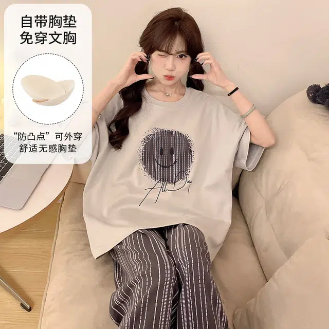 夏芬妍 柔软舒适休闲圆领条纹笑脸带胸垫短袖长裤时尚可外穿家居服睡衣套装 女款 灰色