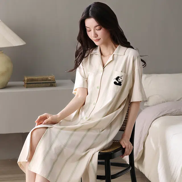 夏芬妍 简约亲肤条纹熊猫纯棉开衫家居服短袖睡裙 女款 杏色