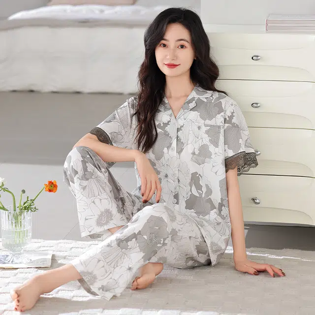 夏芬妍 简约时尚柔软舒适花卉满印翻领家居服亲肤休闲短袖长裤可外穿睡衣套装 女款 灰色