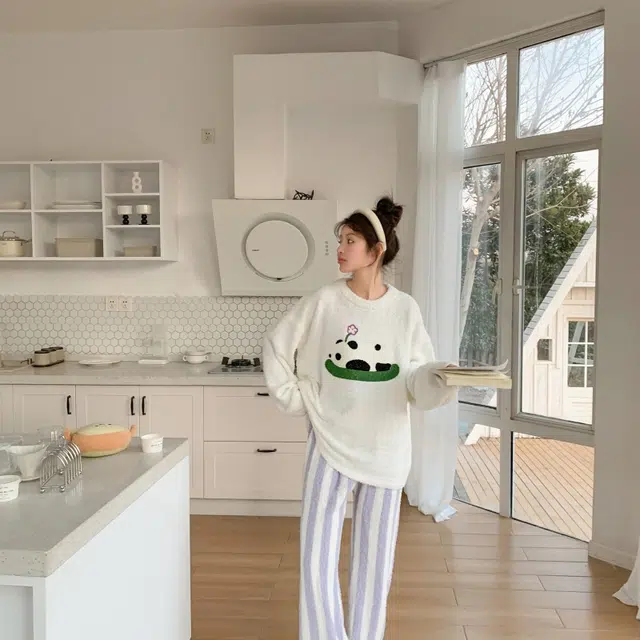 夏芬妍 简约甜美风可爱熊猫半边绒圆领家居服加厚亲肤休闲舒适长袖长裤可外穿秋冬款睡衣套装 女款 白色