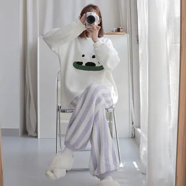 夏芬妍 简约甜美风可爱熊猫半边绒圆领家居服加厚亲肤休闲舒适长袖长裤可外穿秋冬款睡衣套装 女款 白色