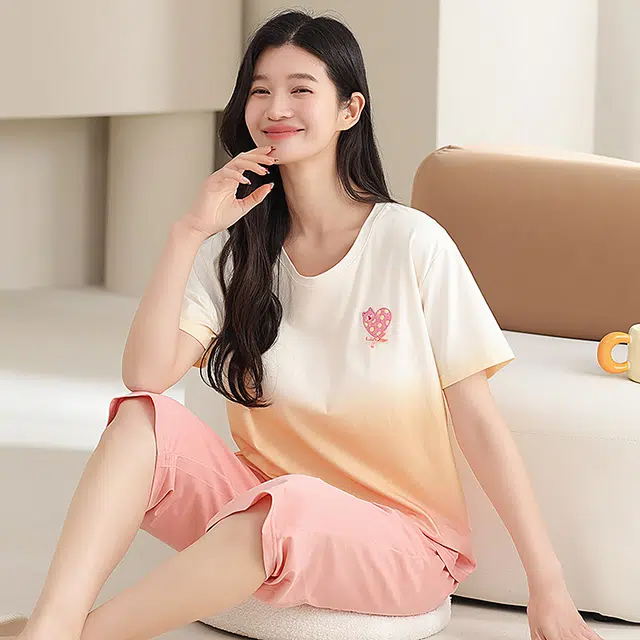 夏芬妍 时尚柔软亲肤爱心圆领家居服简约休闲舒适短袖七分裤可外穿睡衣套装 女款 渐变粉
